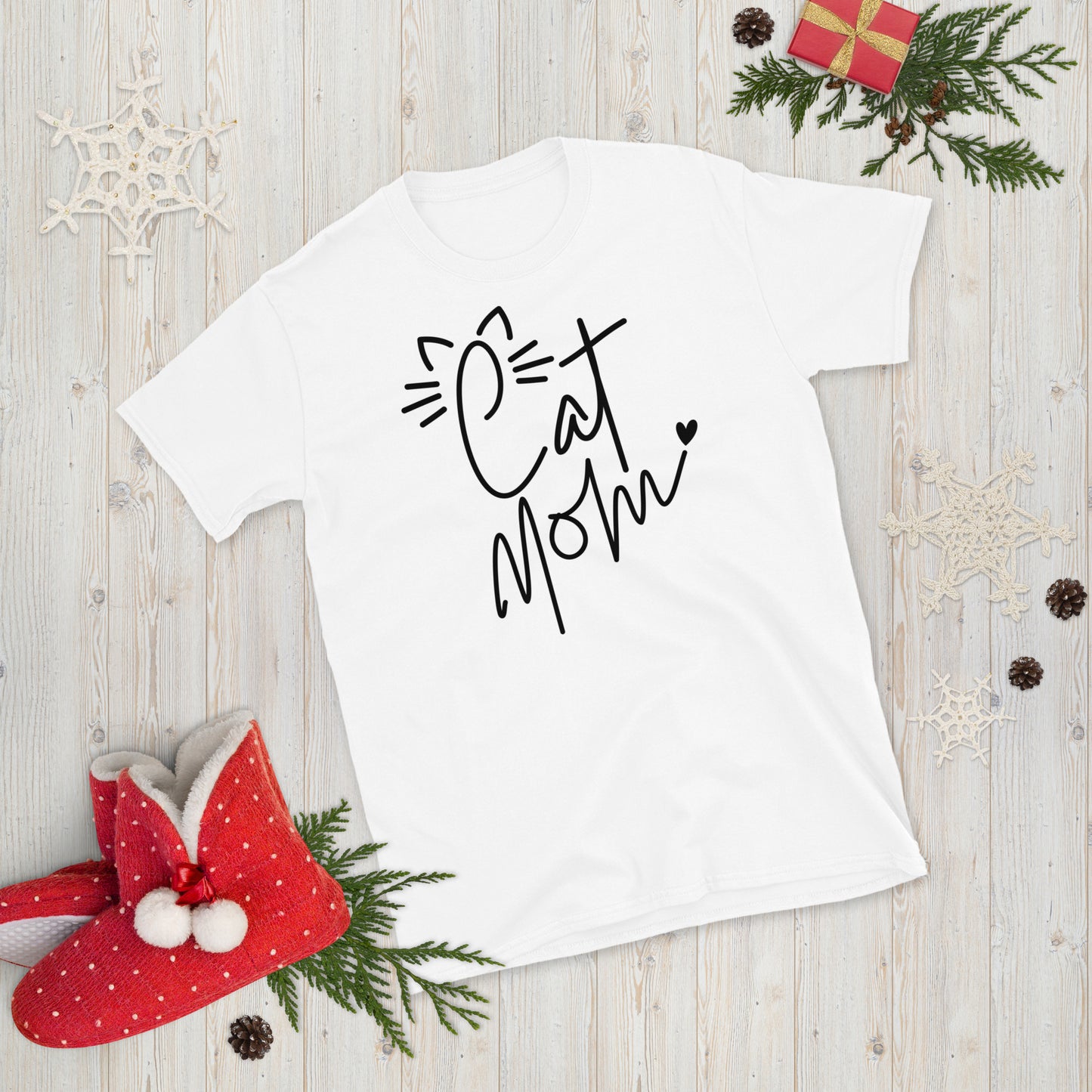 Short-Sleeve Cat Mom T-Shirt